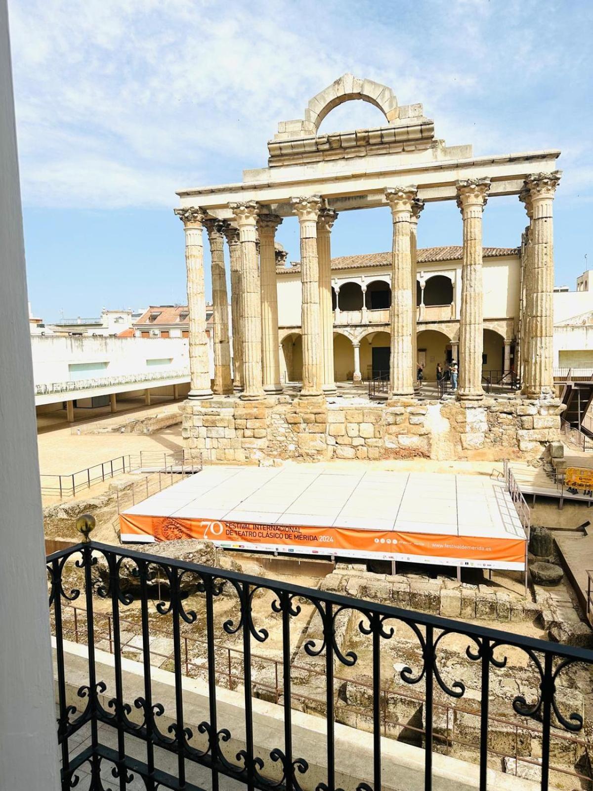 Apartamentos Templo Diana -Vistas Historicas- ميريذا المظهر الخارجي الصورة